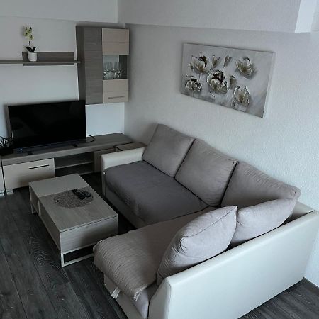 Room In Otocac Helena Екстериор снимка